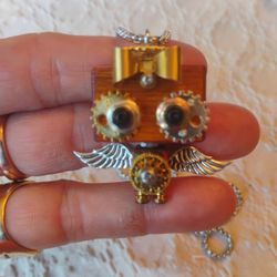 Steampunk Robot With Chain 