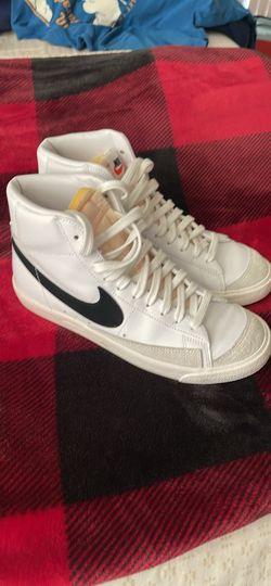 Nike Blazer Mid '77 Vintage Sneakers size 9