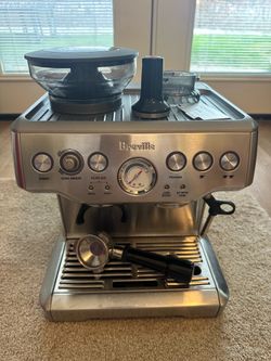 Breville Barista Express Espresso Machine