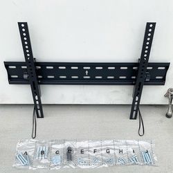 (NEW) $15 TV Wall Mount for 37-75 Inches TVs Tilt Bracket VESA 600x400mm, Weight Capacity 110 lbs