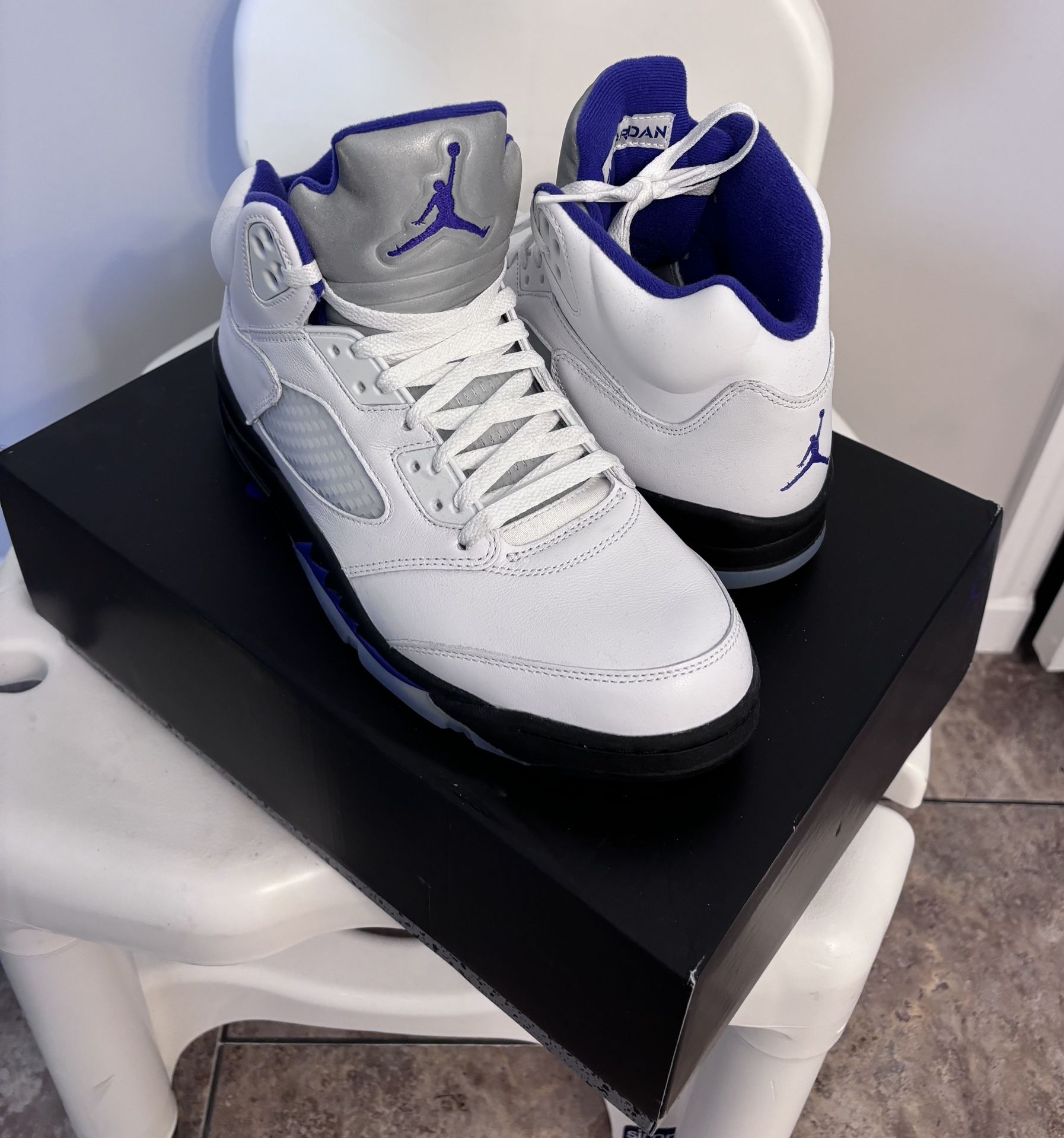 Jordan 5 Retro Concord- White/Purple/Black