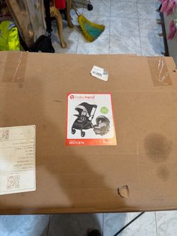 Baby Trend Sit N Stand® 5-in-1 stroller with Car seat !