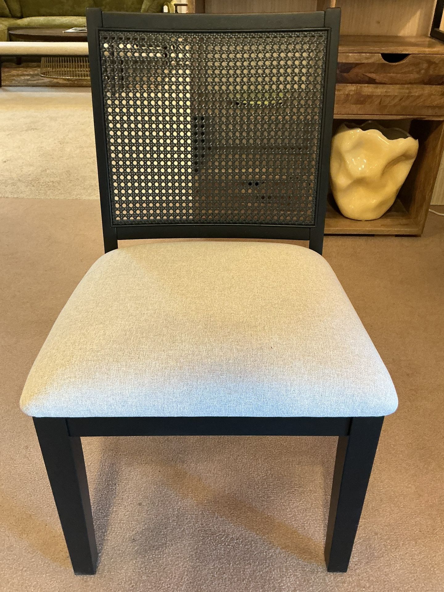 BLK and Wht Dinning Chair (Set 8)