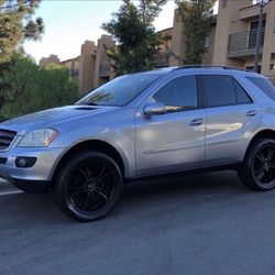 2006 Mercedes-Benz M-Class