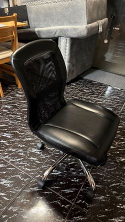 Mid-Back Vinyl Mesh Task Office Chair, Black