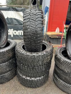 RADAR R/T 285/55/20 ALL SEASON!!!!