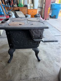 Cast Iron Wood Stove