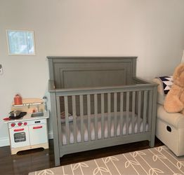 RH Marlowe Conversion Crib (with Toddler bed kit)
