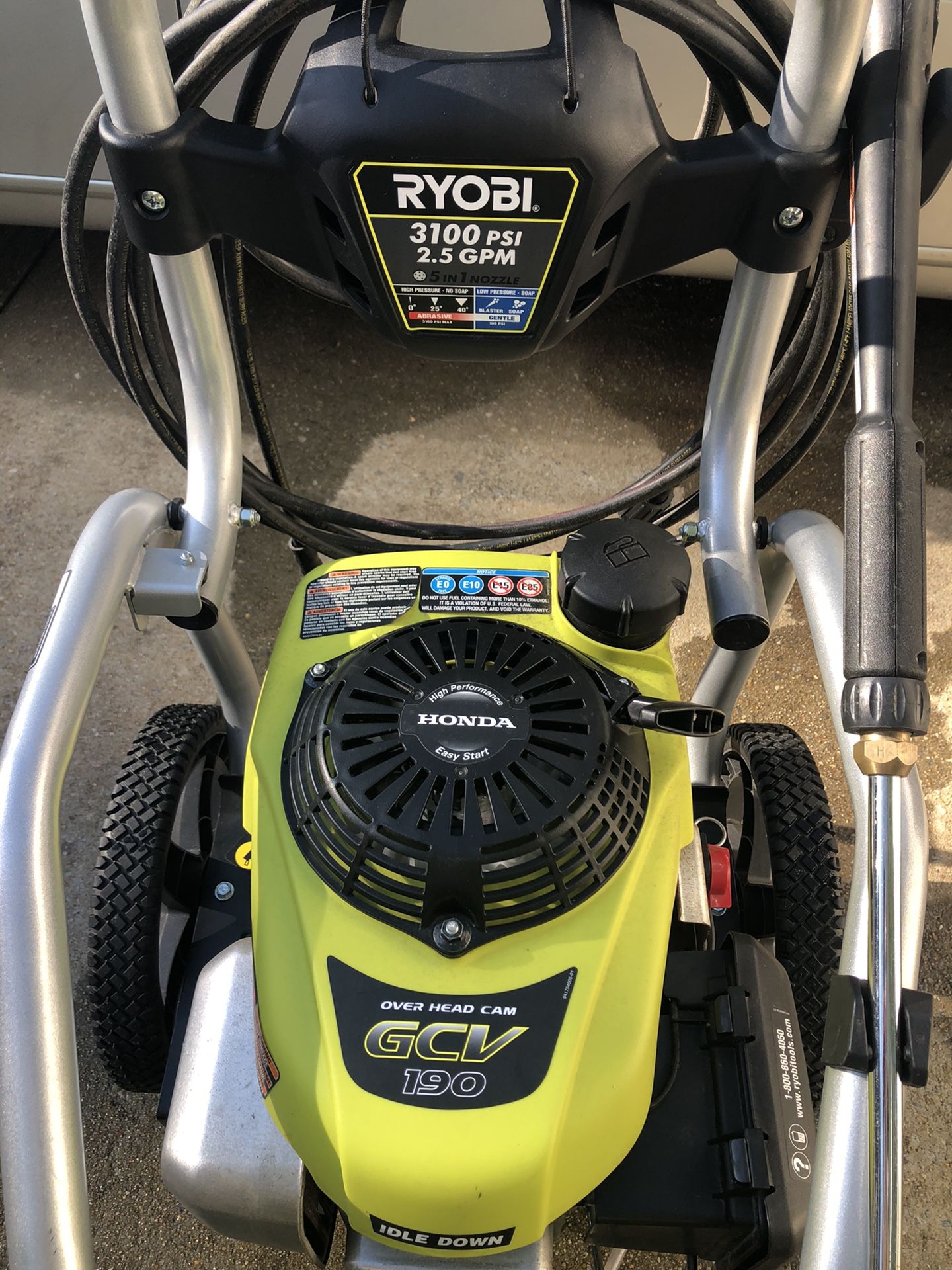 RYOBI 3,100 PSI 2.5 GPM Honda Gas Pressure Washer with Idle Down for Sale in New Hill, NC OfferUp