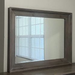 Mirror 