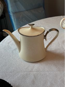 #4- Vintage Lenox Moonspun Teapot