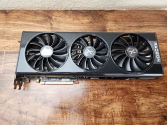 XFX Speedster SWFT 319 AMD Radeon Rx 6800 Graphics Card GPU