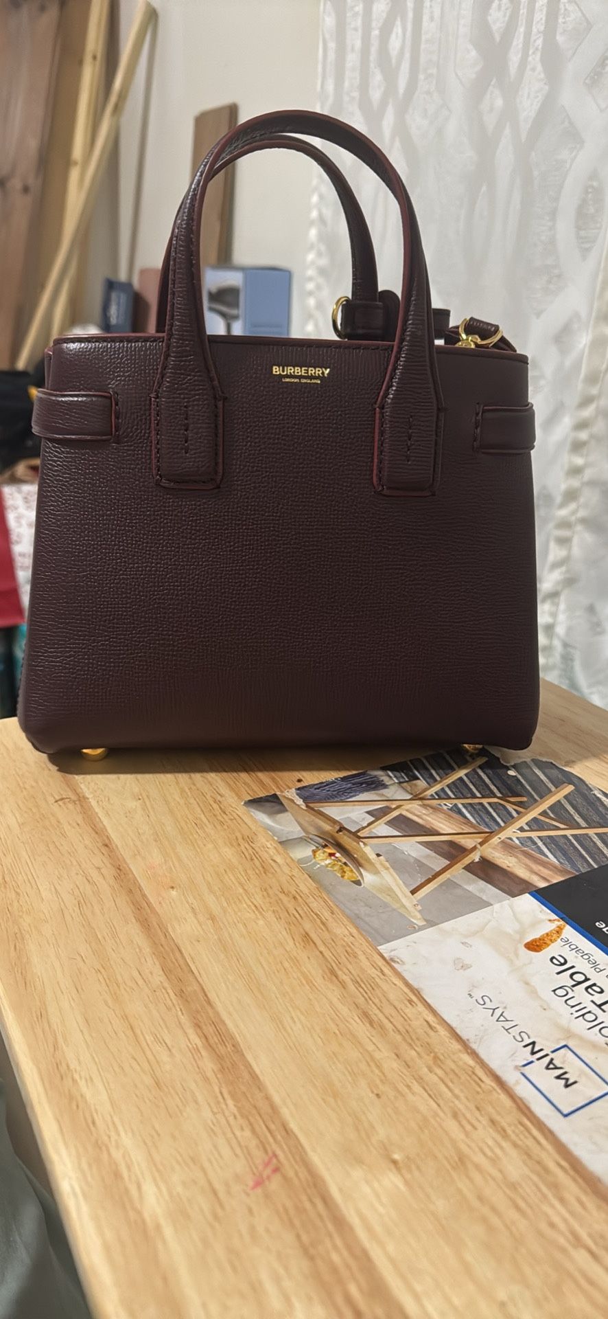 Burberry handbag Authentic