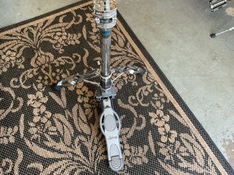 Ludwig Atlas Pro Hi Hat Stand Like new condition Pickup @ Kempsville library in Virginia Beach or Bingo City in Yorktown