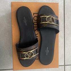 Louis Vuitton Women's Lock It Flat Mule Sandals Monogram Canvas Like new with box and bags