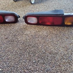 94-01 Integra Tail Lights