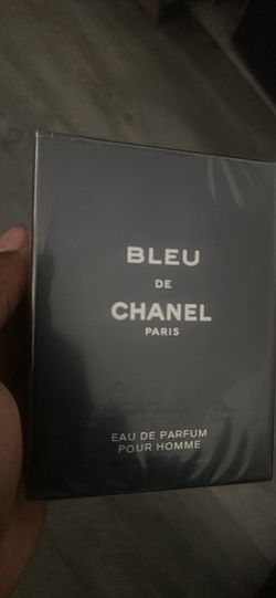 Bleu de Chanel Paris