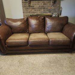Leather Furniture 