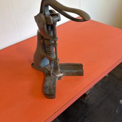 1/2 Round Corner Hand Press