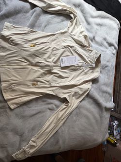 Creme/white LuluLemon define Jacket