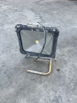 Husky Work Light