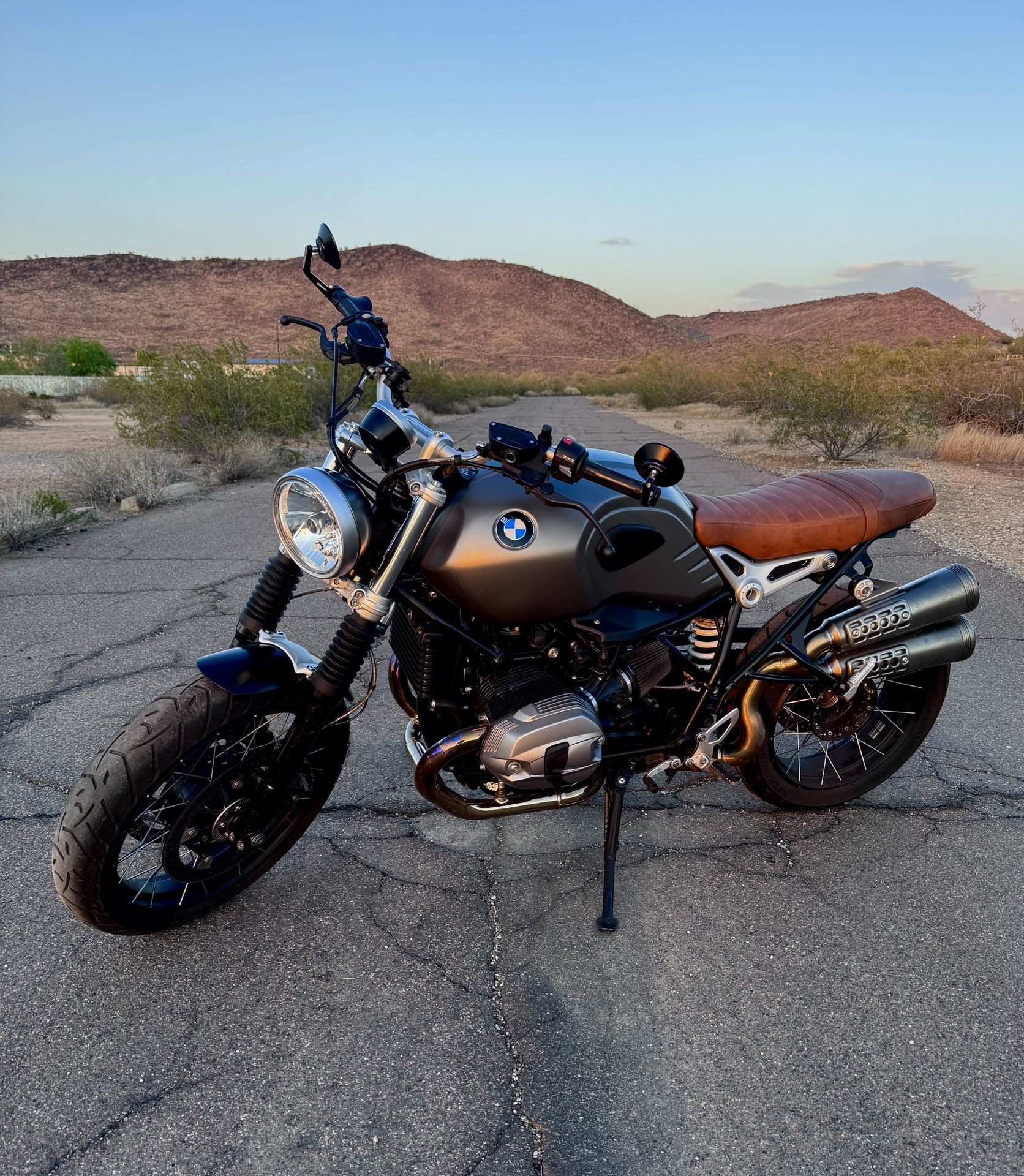 2017 BMW R9T Scrambler