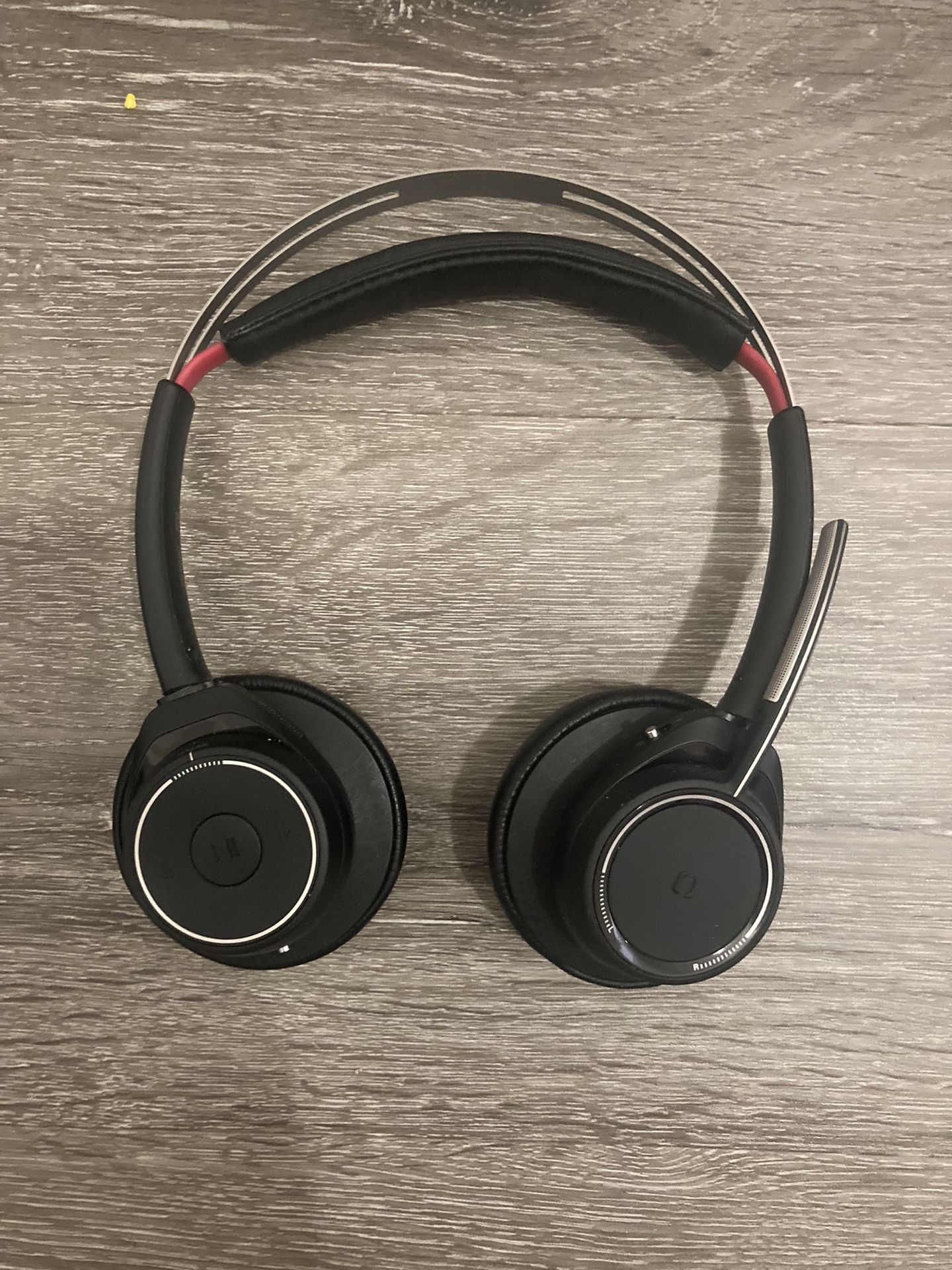 Plantronics Voyager UC B825 Bluetooth Headset