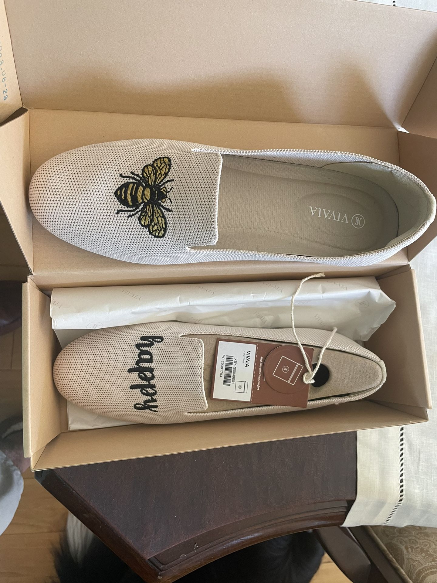 VIVAIA Audrey Cream Ivory Shoes Size 9