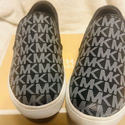 Michael Kors Shoes Size 11 1/2! With Original Box