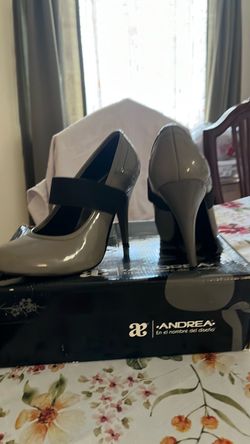 Women’s shoes