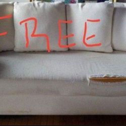 FREE COUCH