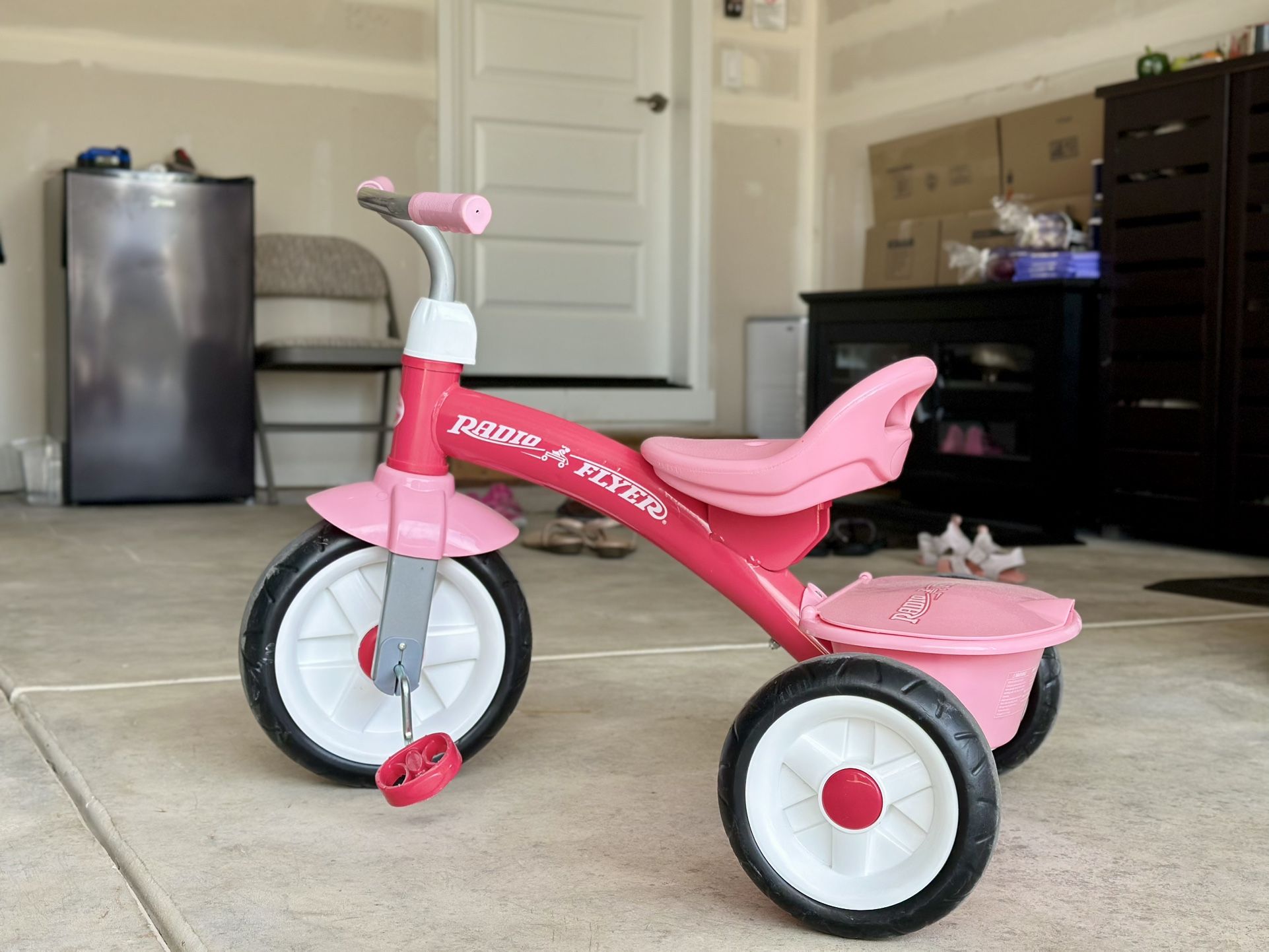 Radio Fyler Kids/Toddler Tricycle/Bike