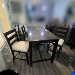 Mollai Collection/Bel Furniture