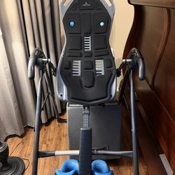 Teeter Fit Spine X3 Like New with all accessories and manual