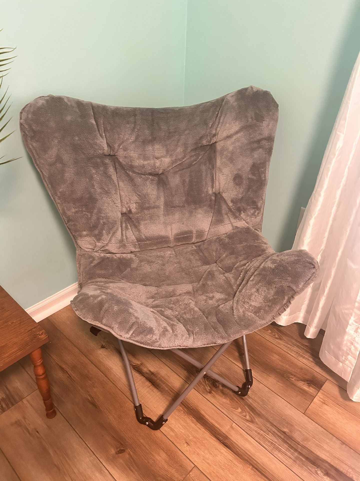Soft Gray Chair