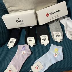 New in box. Medium Women's Yoga Socks Outdoor. $5/ Pair