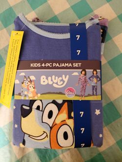 NEW Bluey Kids Pajamas, 4 piece