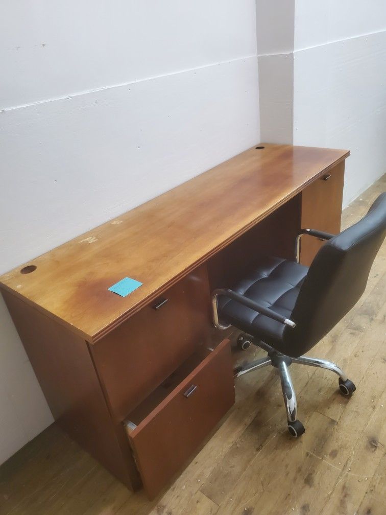 OFFICE TABLE, EXECUTIVE DESK (HOME98)