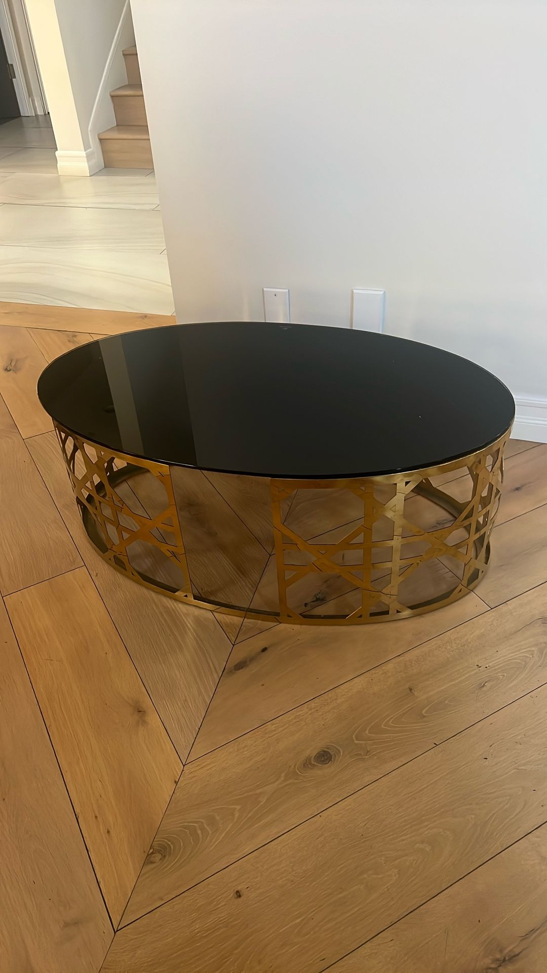 Beautiful Coffee table for Sale