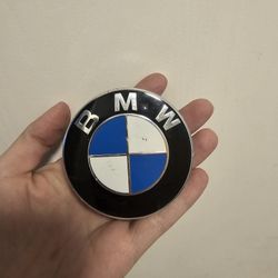 OEM BMW Roundel Front Bumper Cover Emblem Logo Badge 