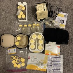 Medela Pump in Style Advanced Double Breast Pump and Accessories Bottles Cooler