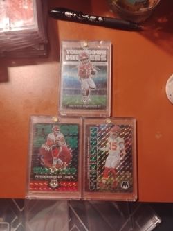 Patrick Mahomes 3 card lot