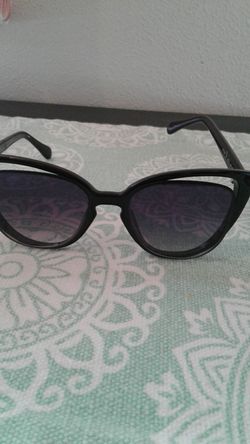 DIANE vonFurstenbeg sunglasses