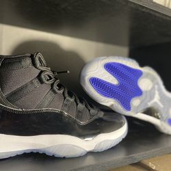 Air Jordan 11 “Space Jam” *2016*