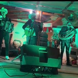 Grupo  norteño /chirrin