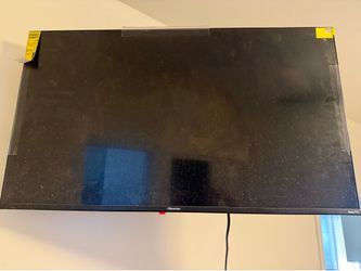 Used Hisense tv 43”