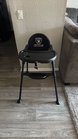 Raiders toddler eat chair