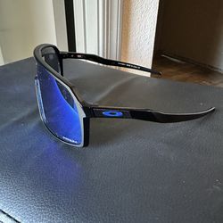 Oakley Sutro Prizm Sunglasses – Black Frame Blue Lens (Great Deal)