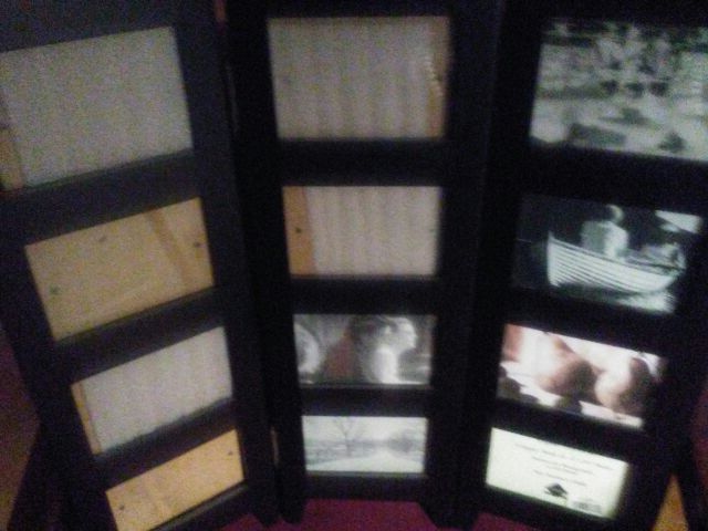 Folding Table Wood Screen- 3 panels holds 12 5" x 3 1\2 Images (Fetco International)