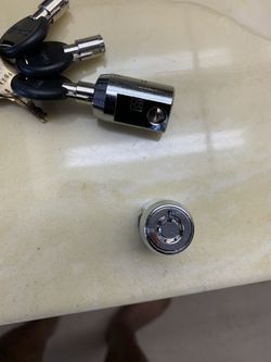 Storage locks